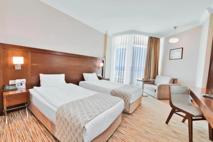 Salamis Bay Conti Resort Hotel & Casino Фамагуста Номер фото A room at the hotel