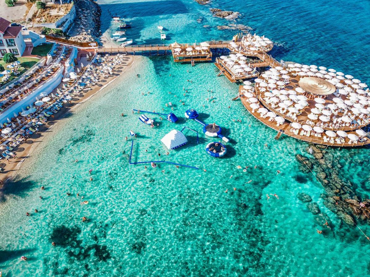Salamis Bay Conti Resort Hotel & Casino Фамагуста Екстер'єр фото Aerial view of the beach